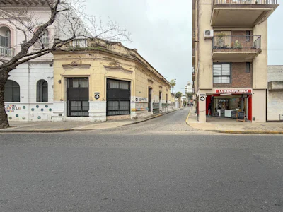 Terreno baldio sobre la mejor cortada de la zona río - Imagen 2