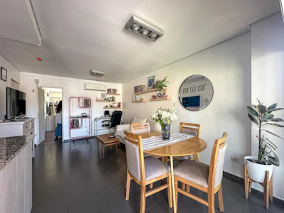 Departamento de 1 dormitorio con terraza, parrillero y pileta exclusiva - Imagen 3