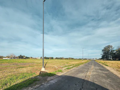Terreno de 500m² en la zona más cotizada de Funes - Imagen 5