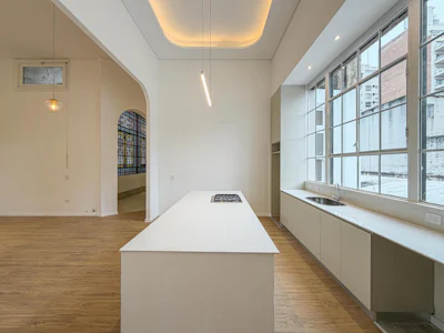 Casona en planta alta con 3 dormitorios, comodín y terraza - Imagen 3