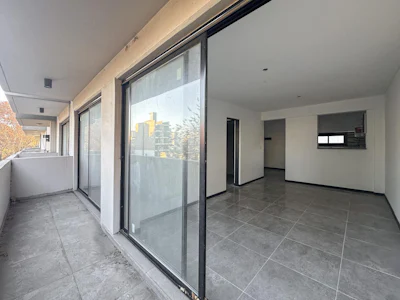 Departamento de 1 dormitorio con escritorio a estrenar - Imagen 3