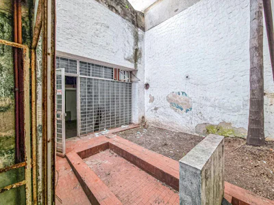 Local comercial a reciclar sobre Peatonal Cordoba - Imagen 3