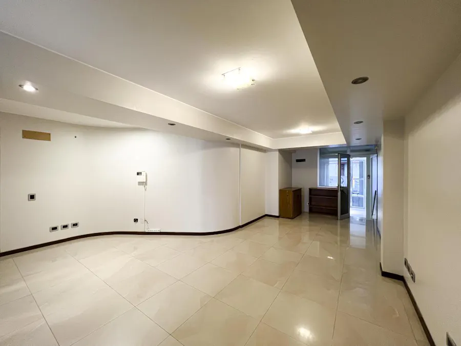 Oficina o local comercial ideal profesionales o estudios en Barrio Martin - Imagen 1 de 19