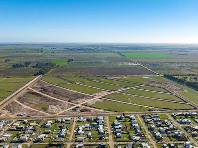 Terreno central con orientación Sudeste en Vida Green - Imagen 2