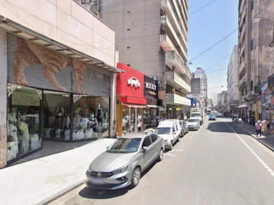 Local en corredor comercial San Luis con 124m² - Imagen 2