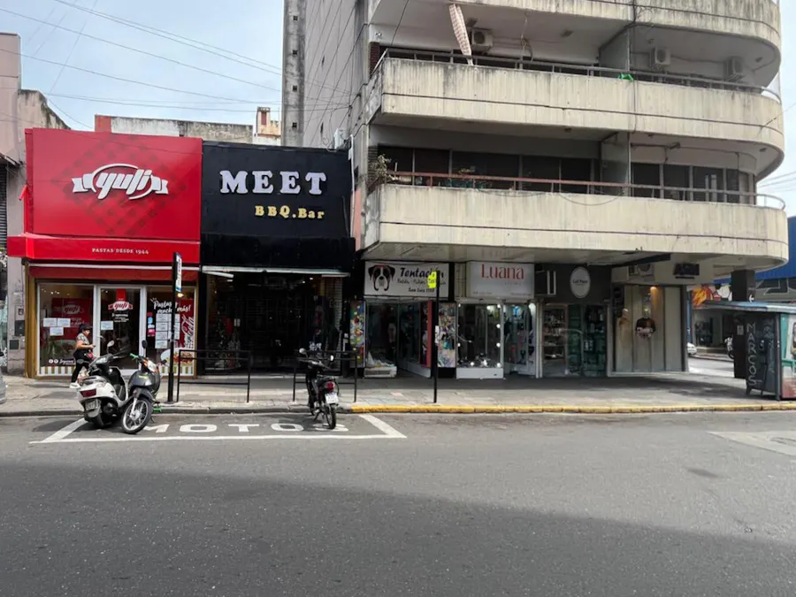 Local en corredor comercial San Luis con 124m² - Imagen 1 de 2