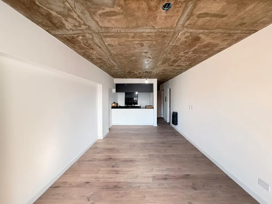 Departamento de 2 dormitorios con 2 baños y cochera a estrenar - Imagen 1 de 29