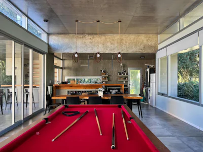 Casa de 3 dormitorios con pileta y gran jardín en Azahares del Paraná - Imagen 5