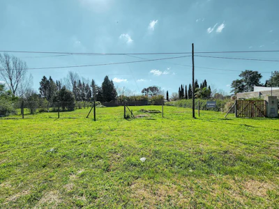 Terreno de 1.000m² en Hostal del Sol con frente Sur - Imagen 2
