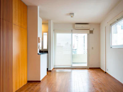 Departamento de 1 dormitorio en zona río con balcón aterrazado - Imagen 1