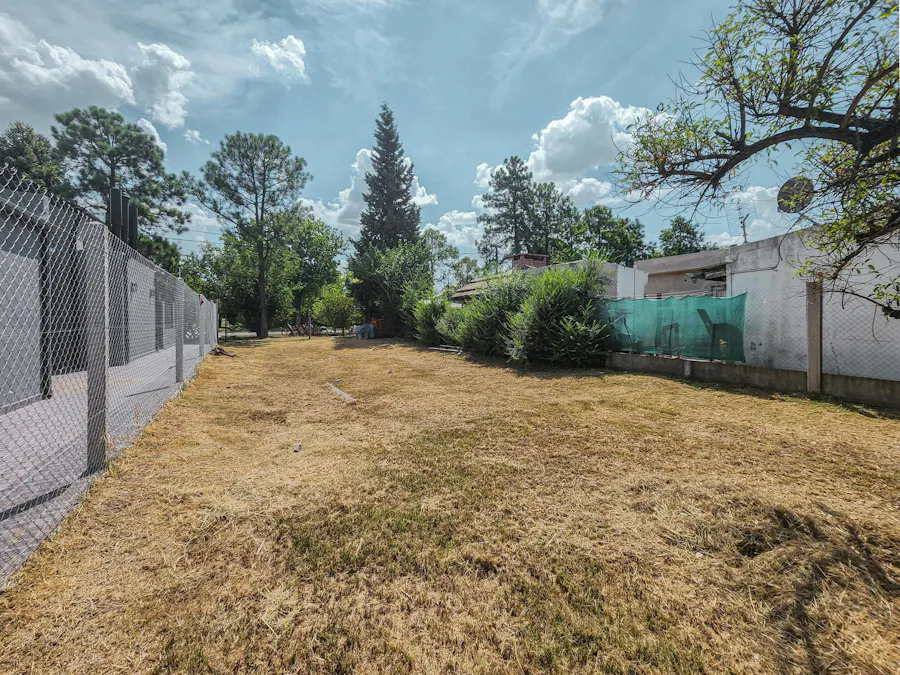 Terreno en Barrio Tango Fisherton completamente consolidado - Imagen 1 de 6