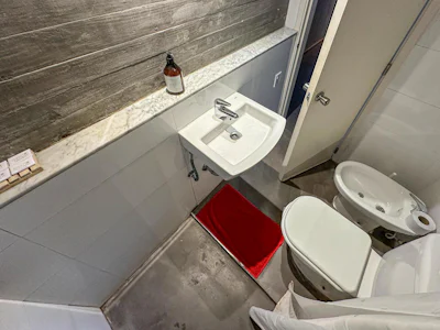 Departamento monoambiente amoblado con pileta y quincho - Imagen 4